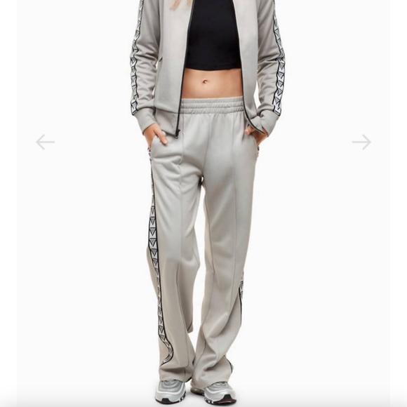 Aritiza • TNA Pull on Track pants • Sz M - Picture 4 of 16